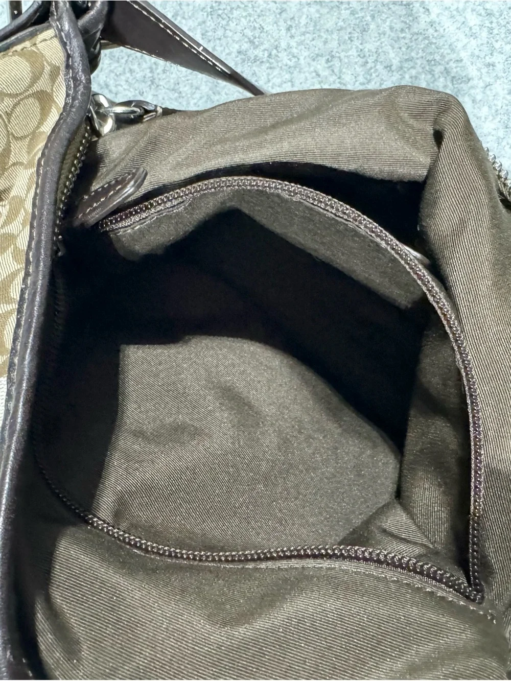 Genuine Coach Legacy Signature Duffle Shoulder Handbag L1371-29621E Tan/Brown
